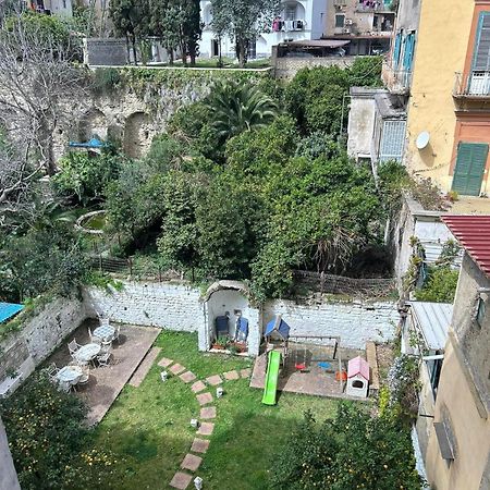 B&B Next Stop Napoli Екстериор снимка